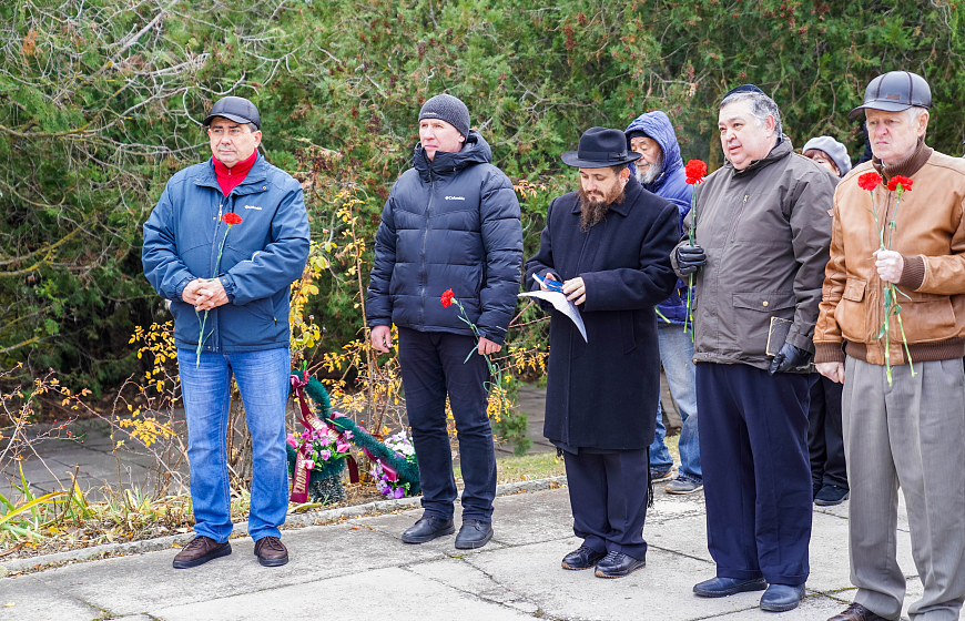 В Евпатории почтили память крымчаков и евреев, ставших жертвами нацизма